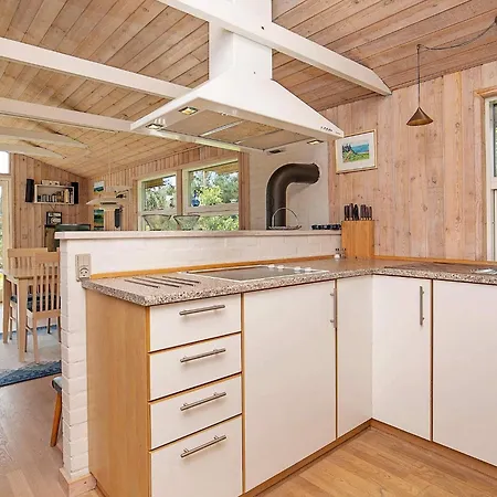 Semesterbostad 5 Person In Jerup-by Traum *