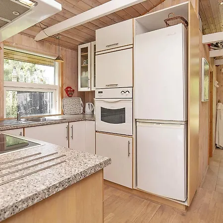 Semesterbostad 5 Person In Jerup-by Traum *