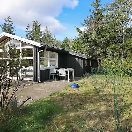 Semesterbostad 5 Person In Jerup-by Traum *